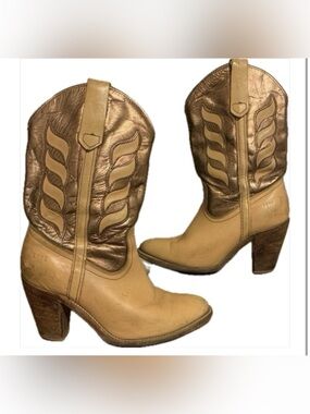 Vintage FRYE Metallic Gold Bronze Western Cowboy Boots Leather Wing Boho USA 6.5